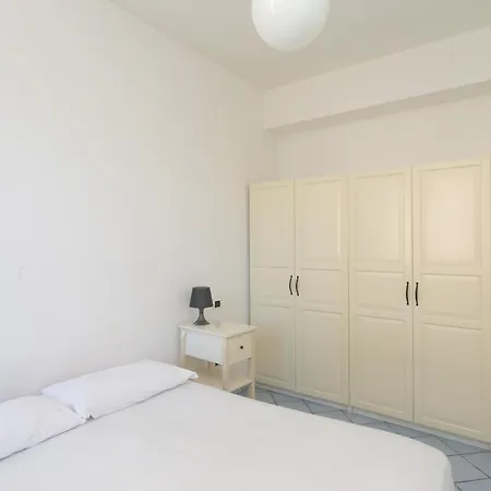 N006 - Numana, Nuovo Bilocale Nel Cuore Del Paese نومانا